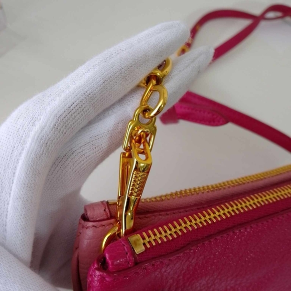MIU MIU Pink/Fuchsia Duo Bag - Picture 9 of 16